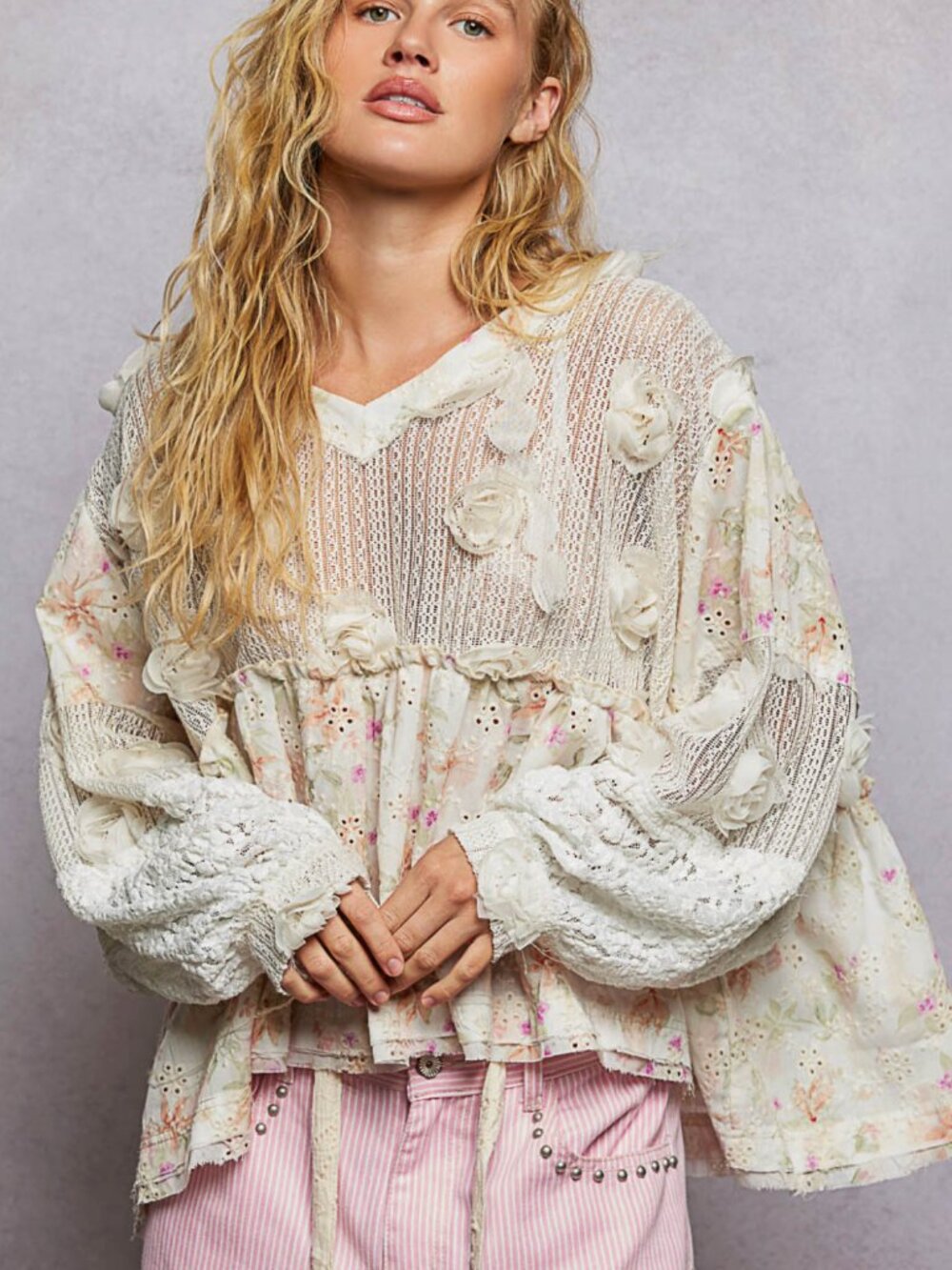 POL Floral Lace Eyelet Ruffle V Neck Balloon Sleeve Top Cream NWT